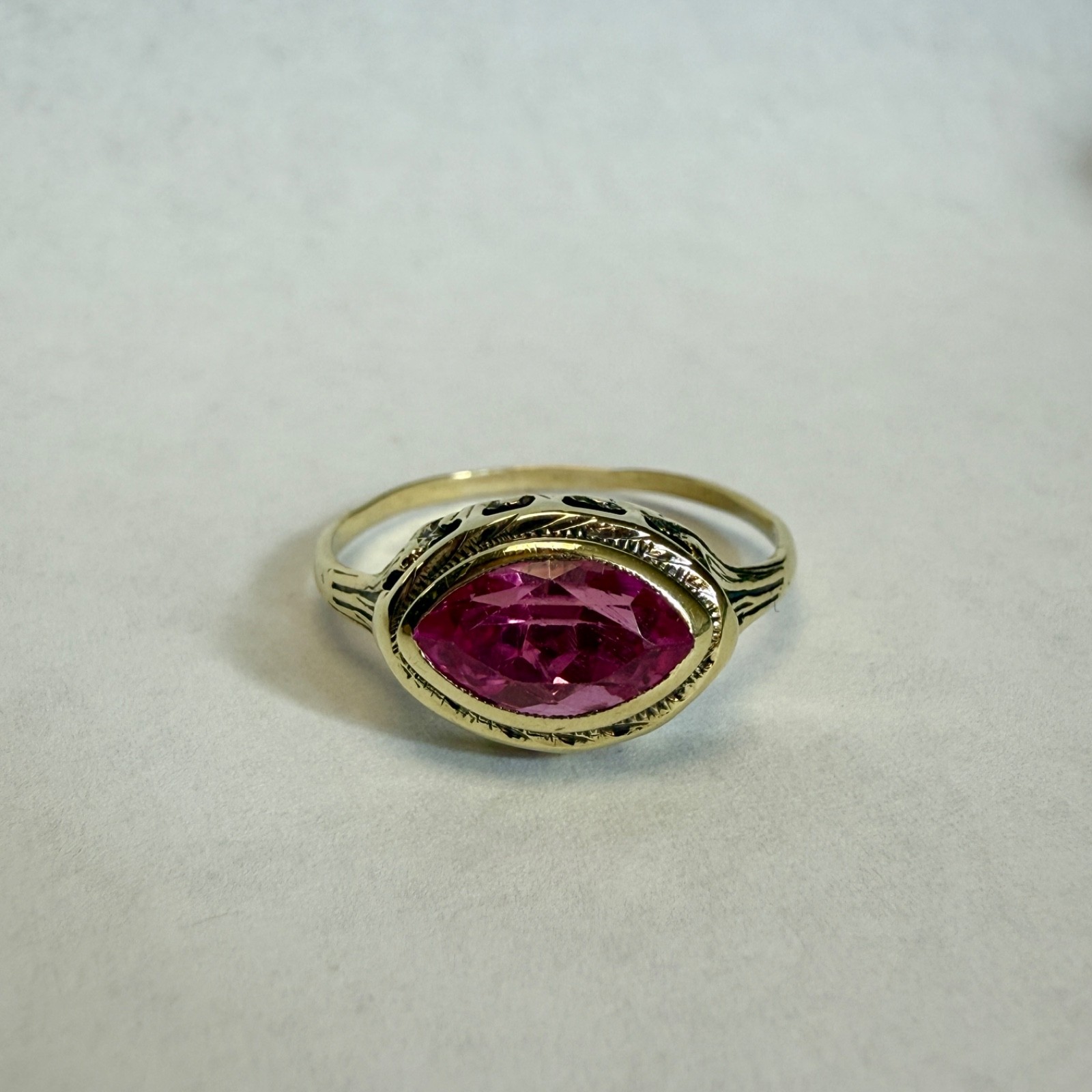 Vintage Pink Stone Ring - 14 karat yellow gold Vintage Pink Stone Ring - 14 karat yellow gold