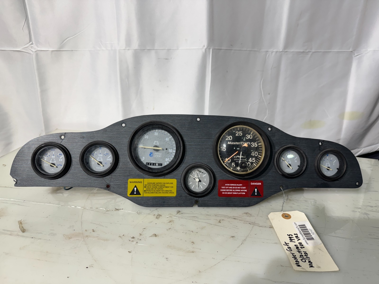 OEM 1995 MasterCraft Maristar 200 VRS Gauge Cluster Dash Panel Speedometer