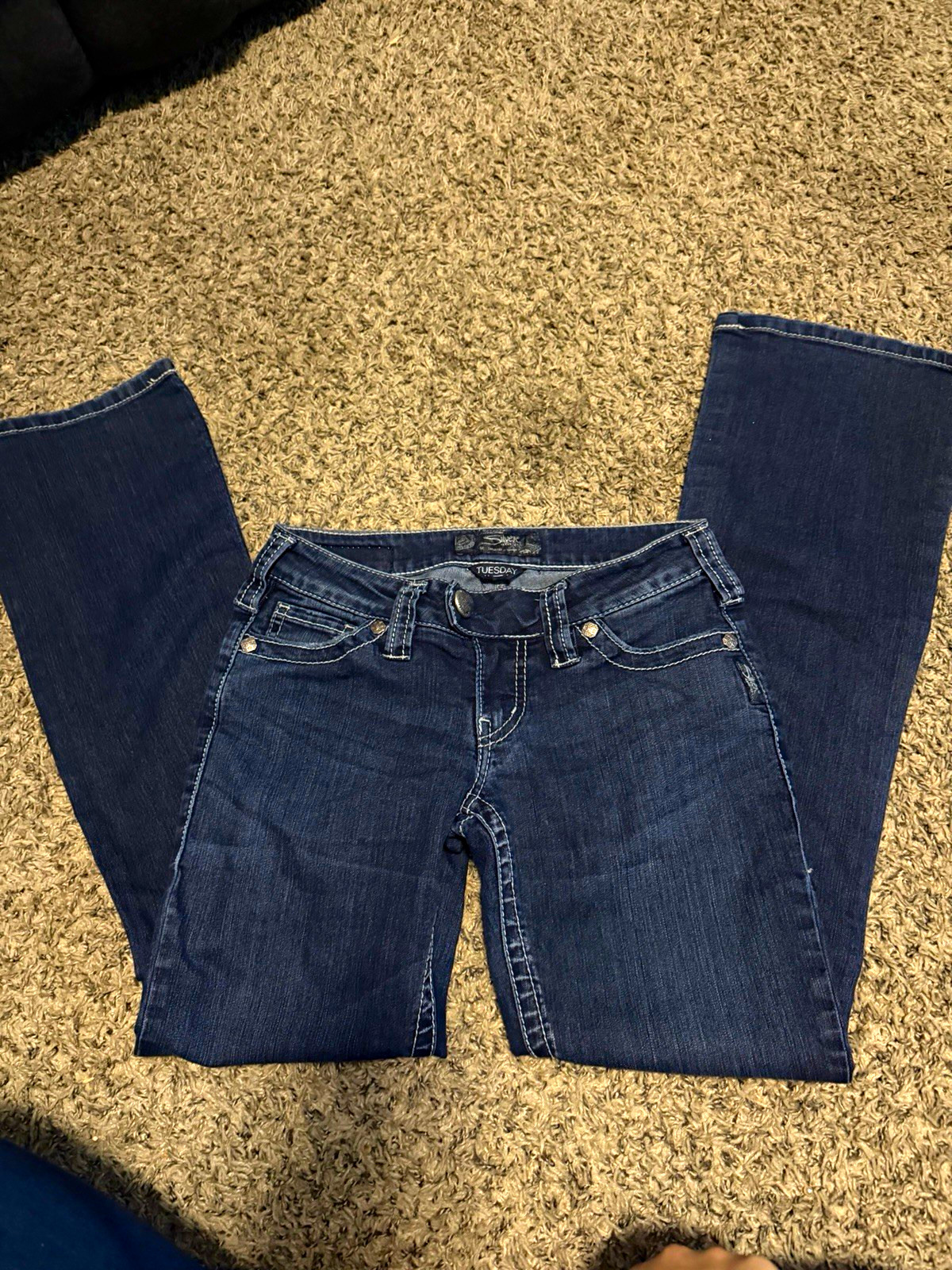 Silver Jeans Suki Dark Wash Bootcut Jeans Blue Slim Fit Mid Rise 5-Pocket Silver Jeans Suki Dark Wash Bootcut Jeans Blue Slim Fit Mid Rise 5-Pocket
