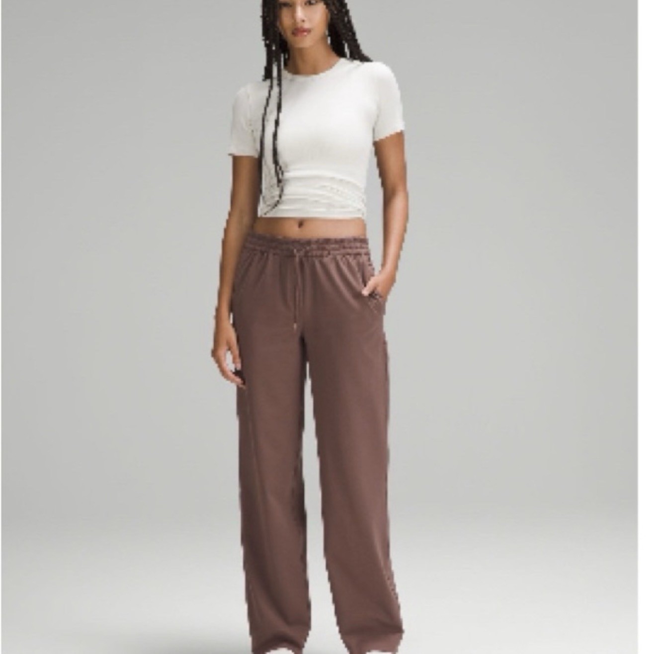 lululemon Straight-Leg Mid-Rise Luxtreme Pant Regular Size Medium