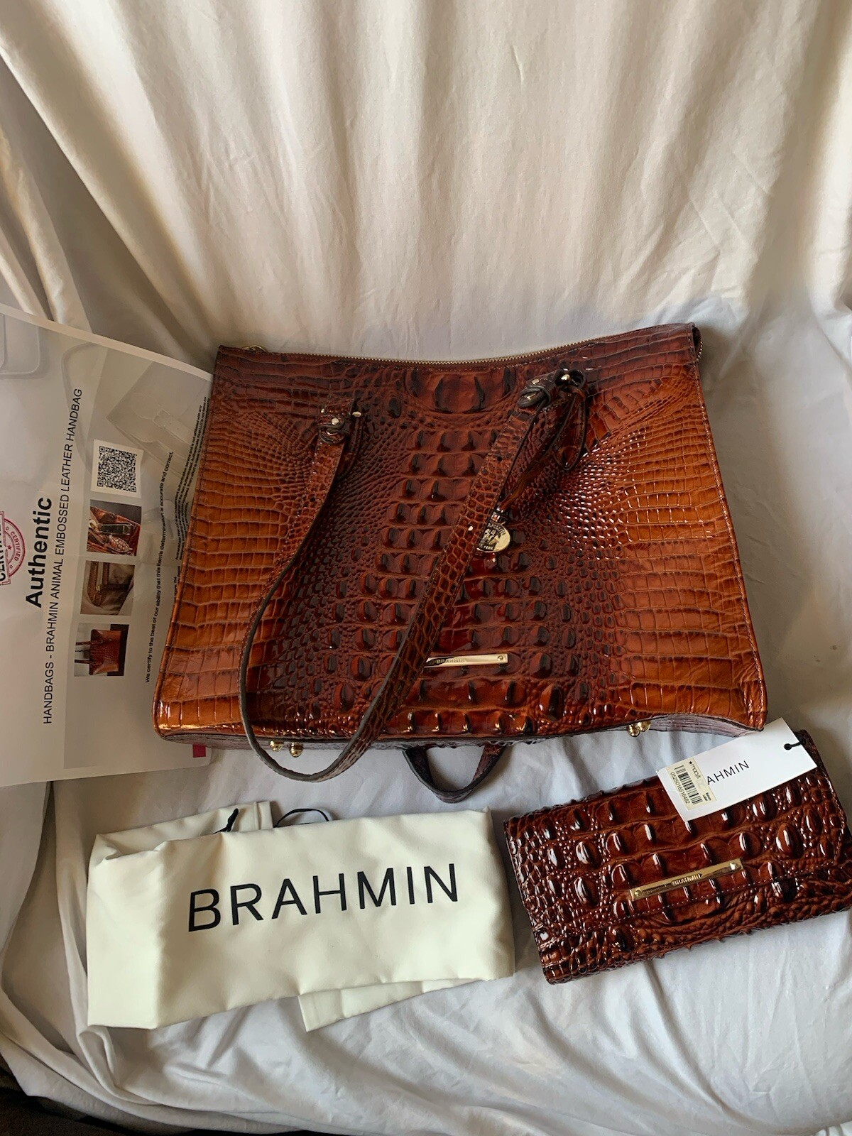 Brahmin Anywhere Tote Pecan Brown Leather Shoulder Bag + Zip Wallet NWT COA * Brahmin Anywhere Tote Pecan Brown Leather Shoulder Bag + Zip Wallet NWT COA *