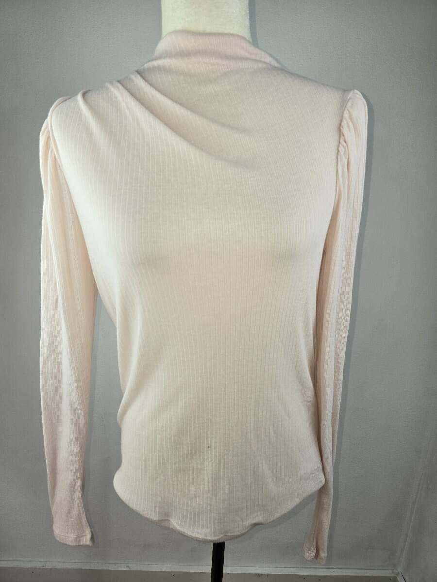 NWT EXPRESS Size Medium Women\'s Light Pink Long Sleeve Shirt Base Layer 