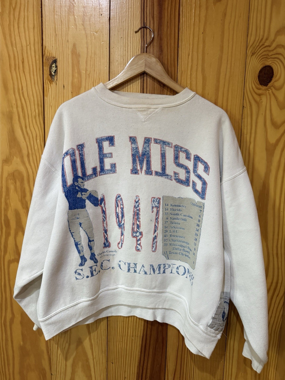Ole Miss Rebels Vintage Crewneck Sweatshirt University of Mississippi, XL Ole Miss Rebels Vintage Crewneck Sweatshirt University of Mississippi, XL