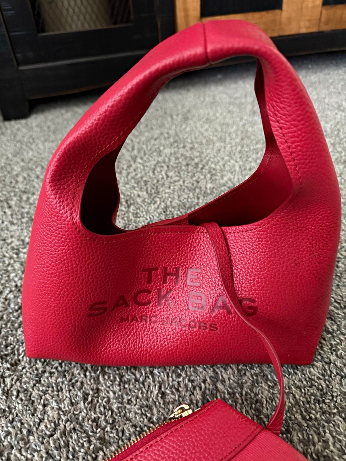Marc Jacobs Red Small Top Handle Bag w/ Pouch, Detachable Strap, Gold Hardware Marc Jacobs Red Small Top Handle Bag w/ Pouch, Detachable Strap, Gold Hardware