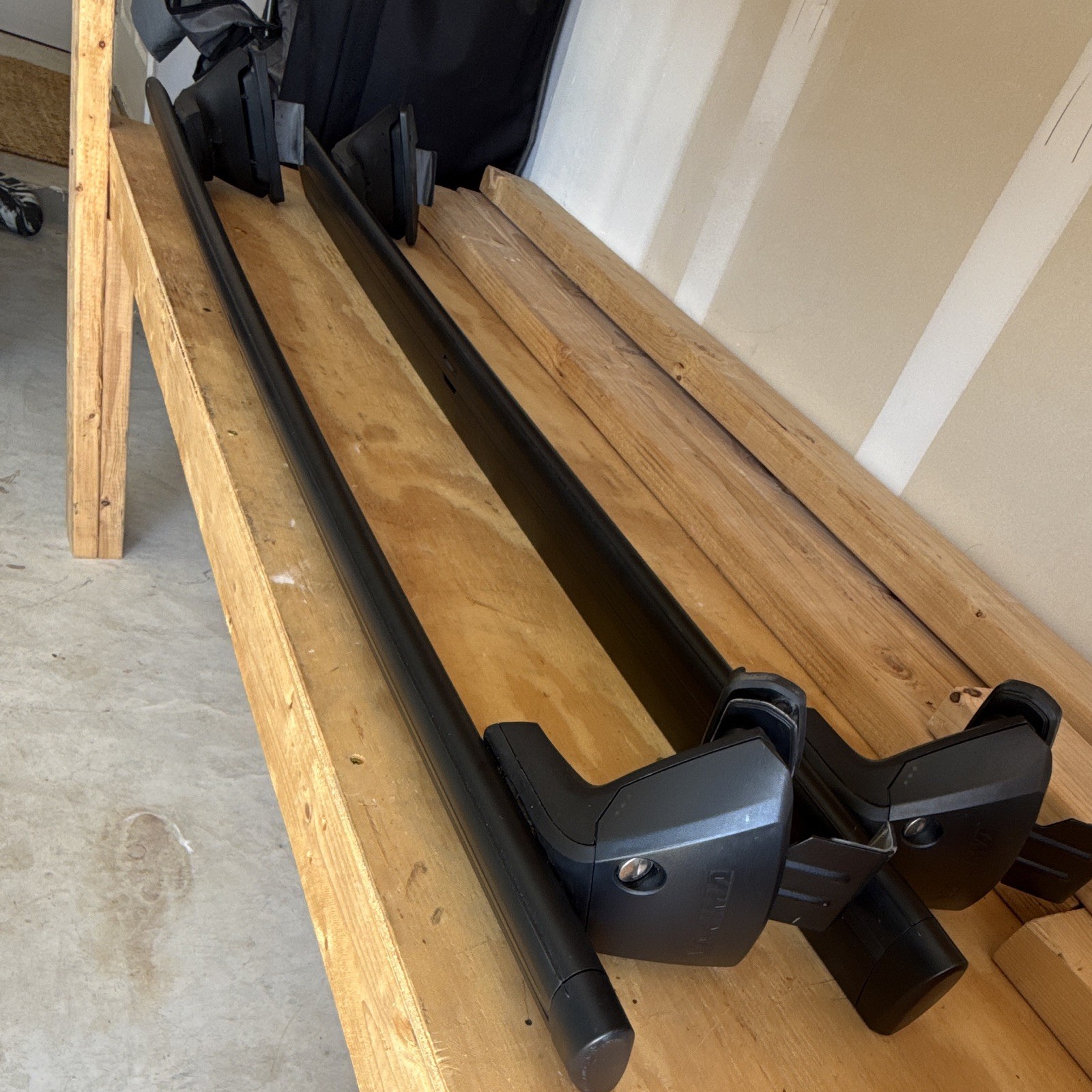 Yakima Roof Rack System Complete Kit For Nissan Altima 2023+ /with Key And Locks