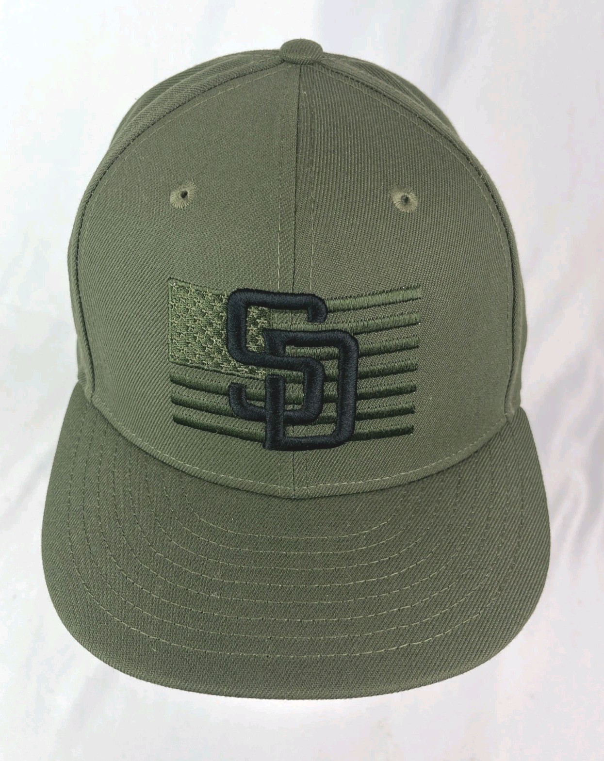 San Diego Padres Armed Forces Patch Fitted New Era 59FIFTY 7 1/8 Olive Flag USA