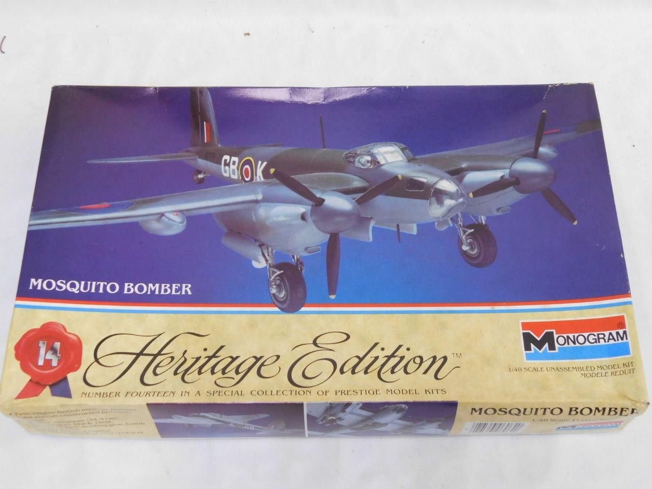 1/48 Monogram Revell WWII RAF DeHavilland MOSQUITO Plastic Model Kit Complete