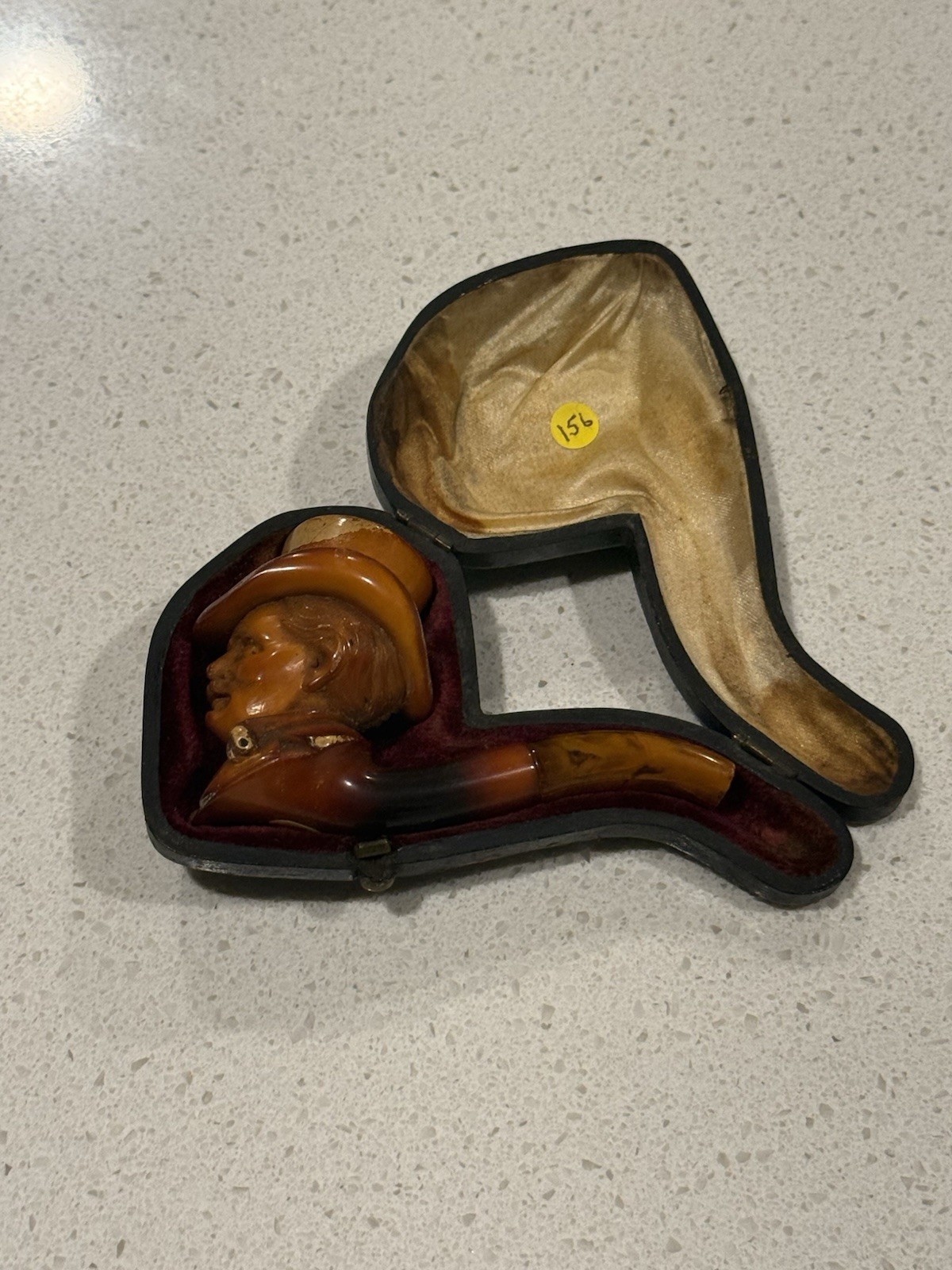 Vintage Meerschaum Pipe With case Vintage Meerschaum Pipe With case