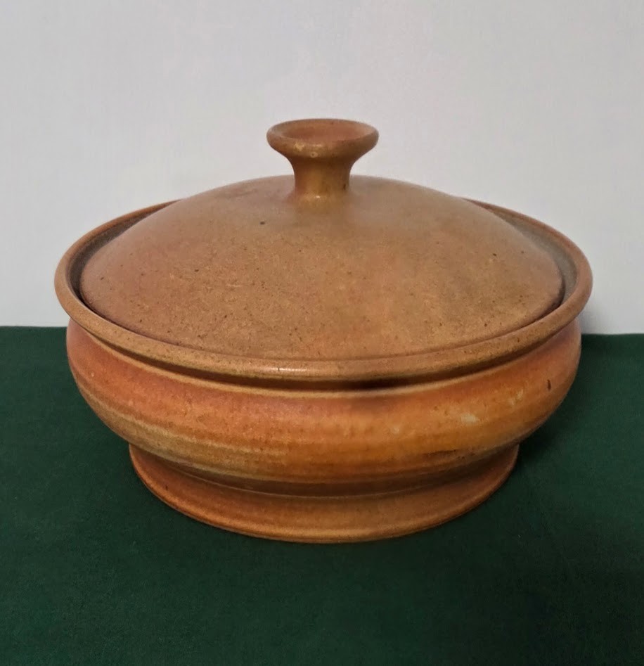 Handcrafted Terracotta Unglazed Earthen Clay Cooking Pot with Lid - 7\