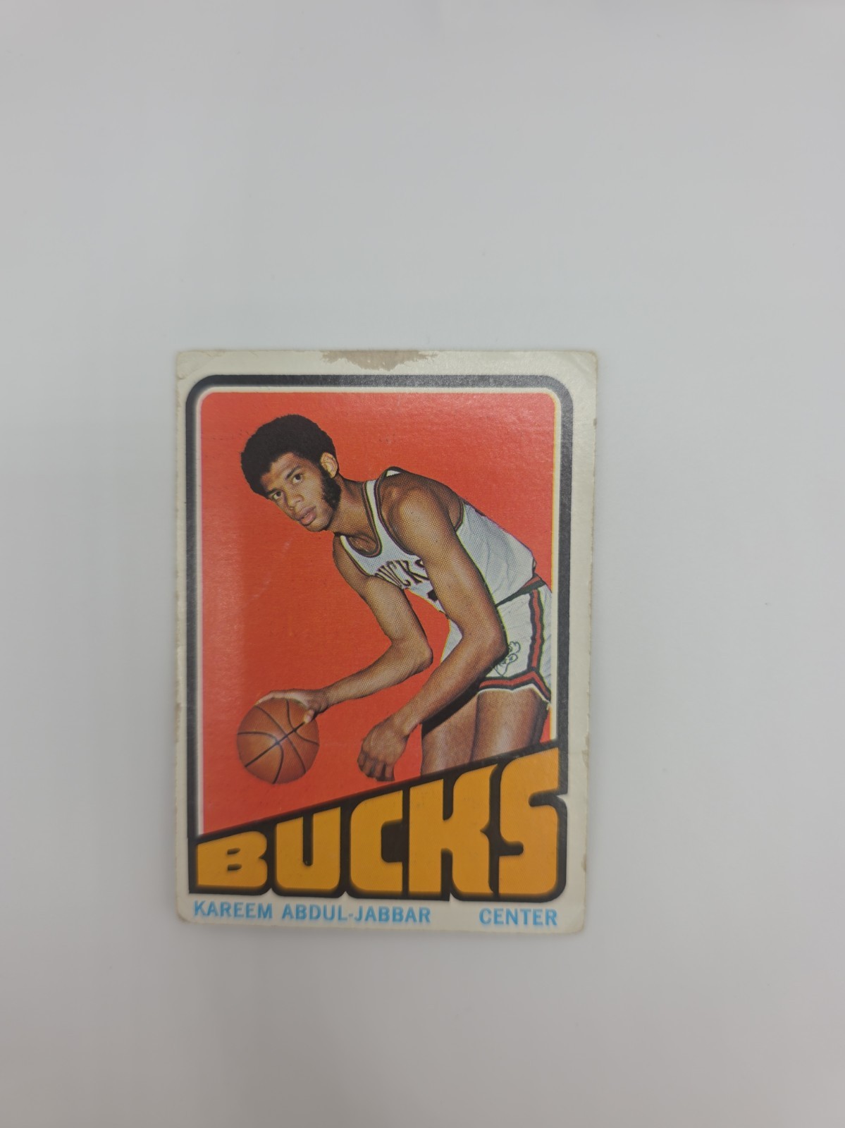 1972-73 Topps Kareem Abdul Jabbar- Bucks 1972-73 Topps Kareem Abdul Jabbar- Bucks