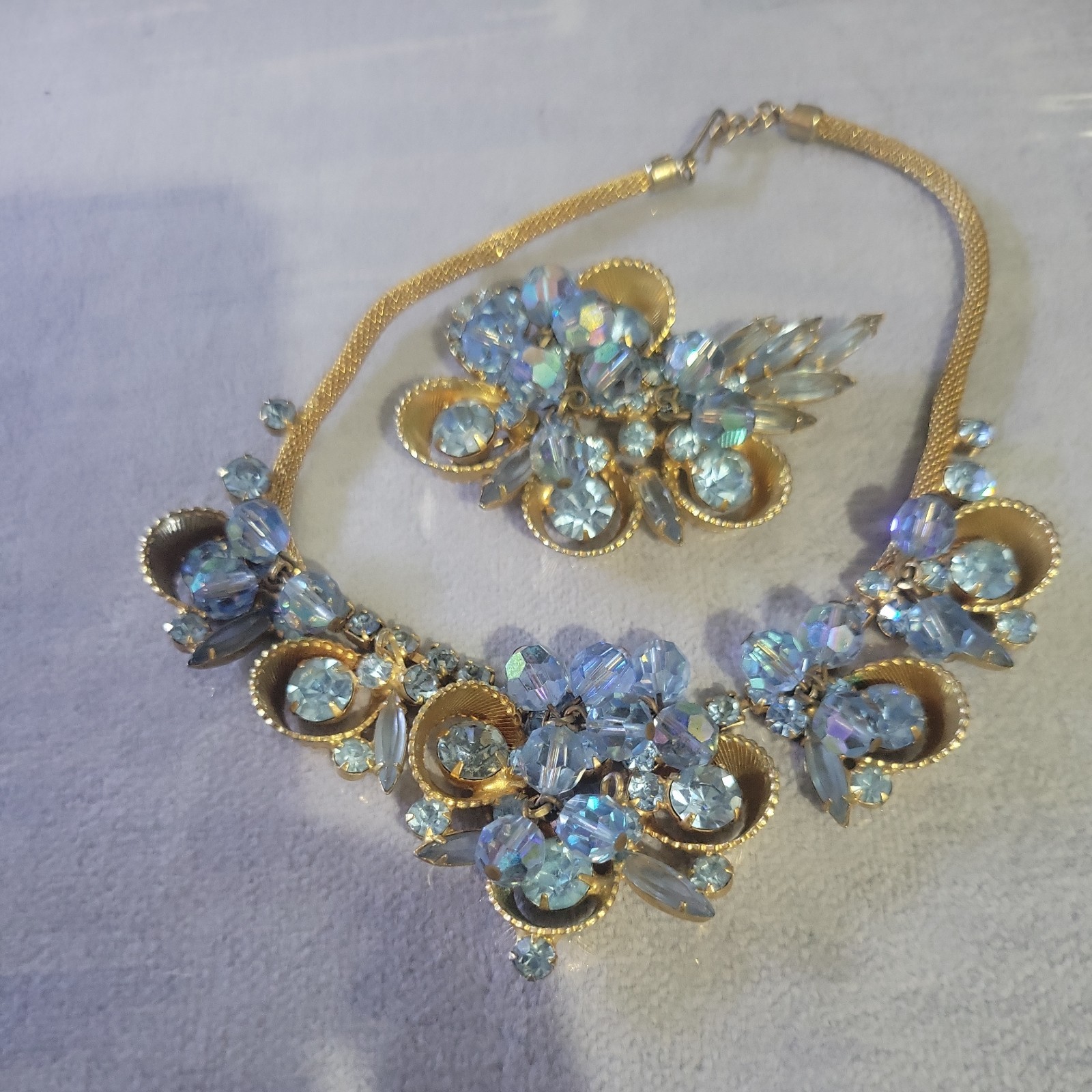 Vintage Juliana D&E Rhinestone Necklace Brooch - Blue Aurora Borealis 60s Set