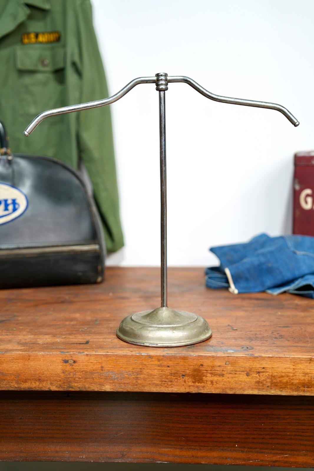 Antique Clothing Rack T Bar Vintage Cast Iron Base countertop shirt display VTG Antique Clothing Rack T Bar Vintage Cast Iron Base countertop shirt display VTG