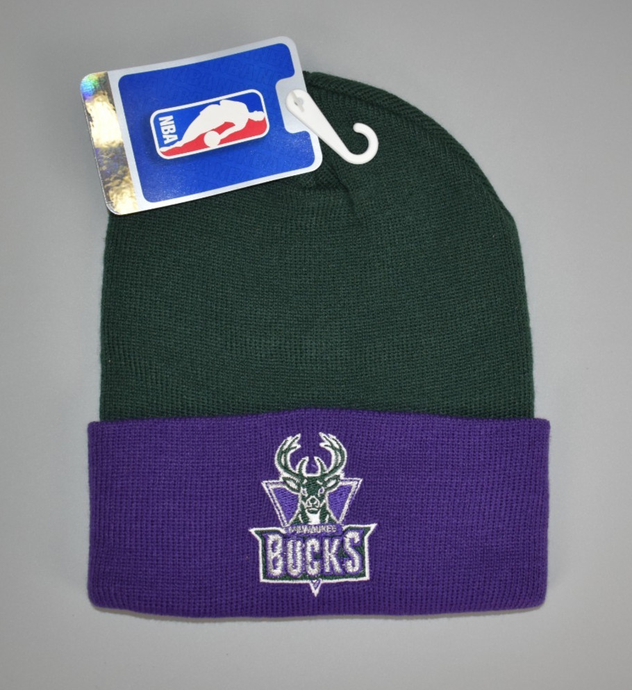 Milwaukee Bucks Reebok Vintage Winter Beanie Cap Hat - NWT Milwaukee Bucks Reebok Vintage Winter Beanie Cap Hat - NWT
