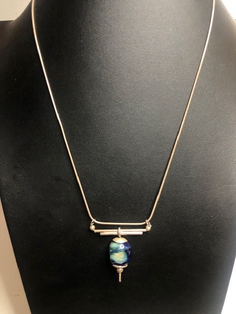 9108 Vintage Sterling 925 Artisan Necklace Blue Swirled Glass Pendant 20\