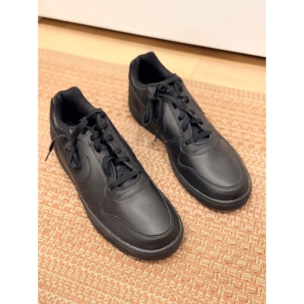 Nike Court Vision Low Black Size 11.5