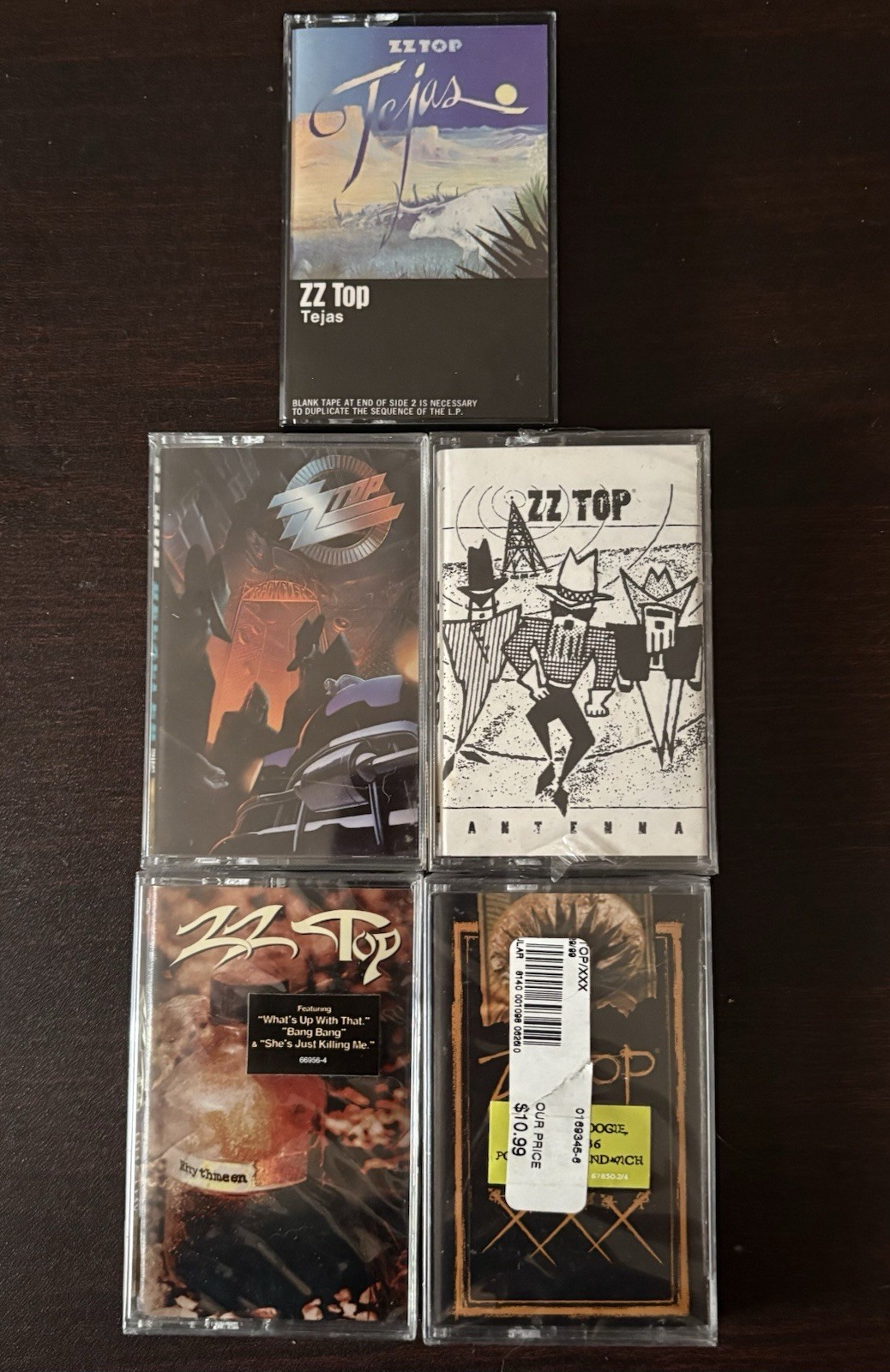 5 ZZ Top Cassettes: Antenna, XXX, Rhythmeen, Recycler (SEALED) & Tejas (OPENED) 5 ZZ Top Cassettes: Antenna, XXX, Rhythmeen, Recycler (SEALED) & Tejas (OPENED)