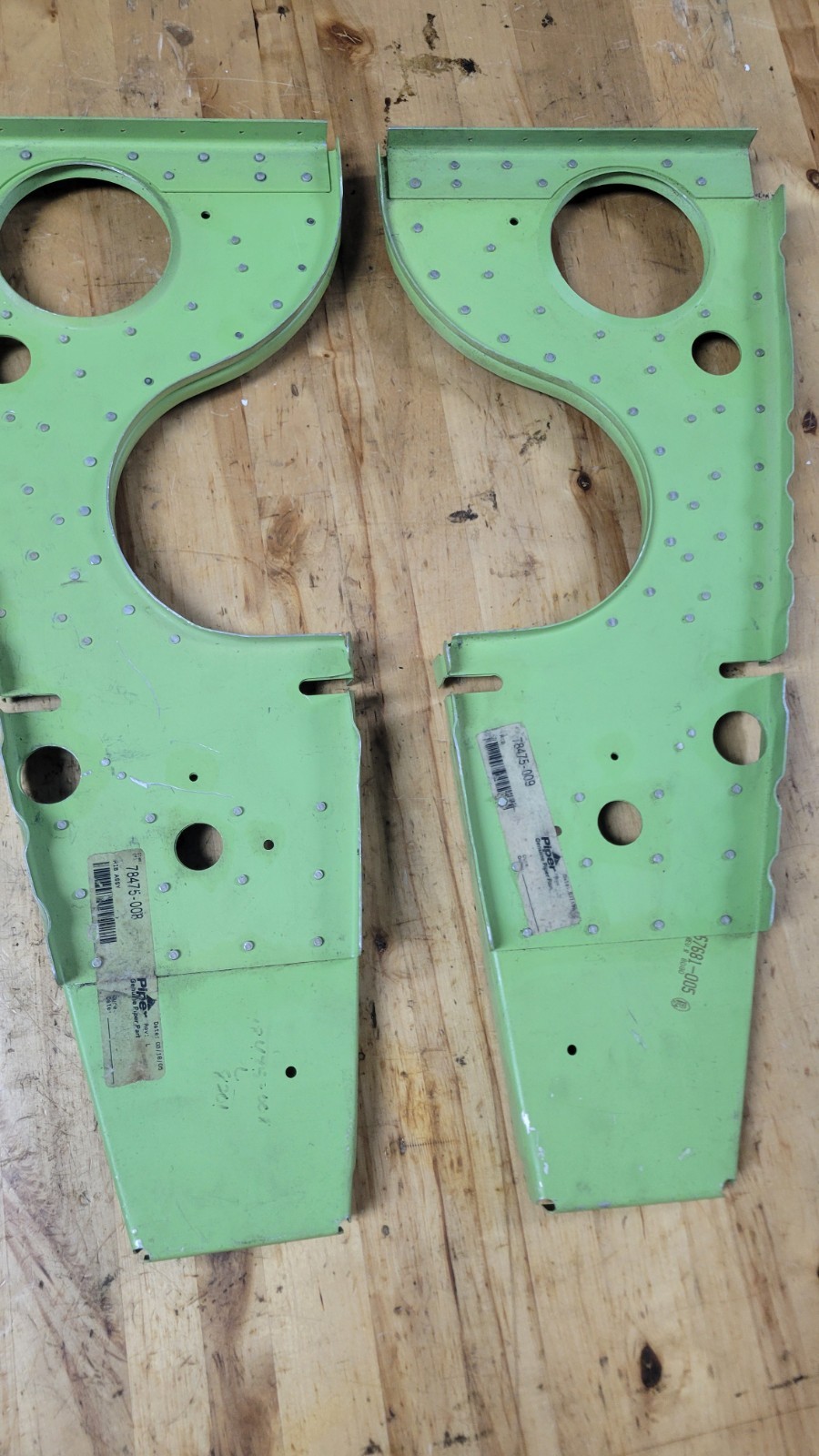 Genuine Piper Wing Rib Assembly Set – P/N 78475-008 (New Old Stock / Primed)