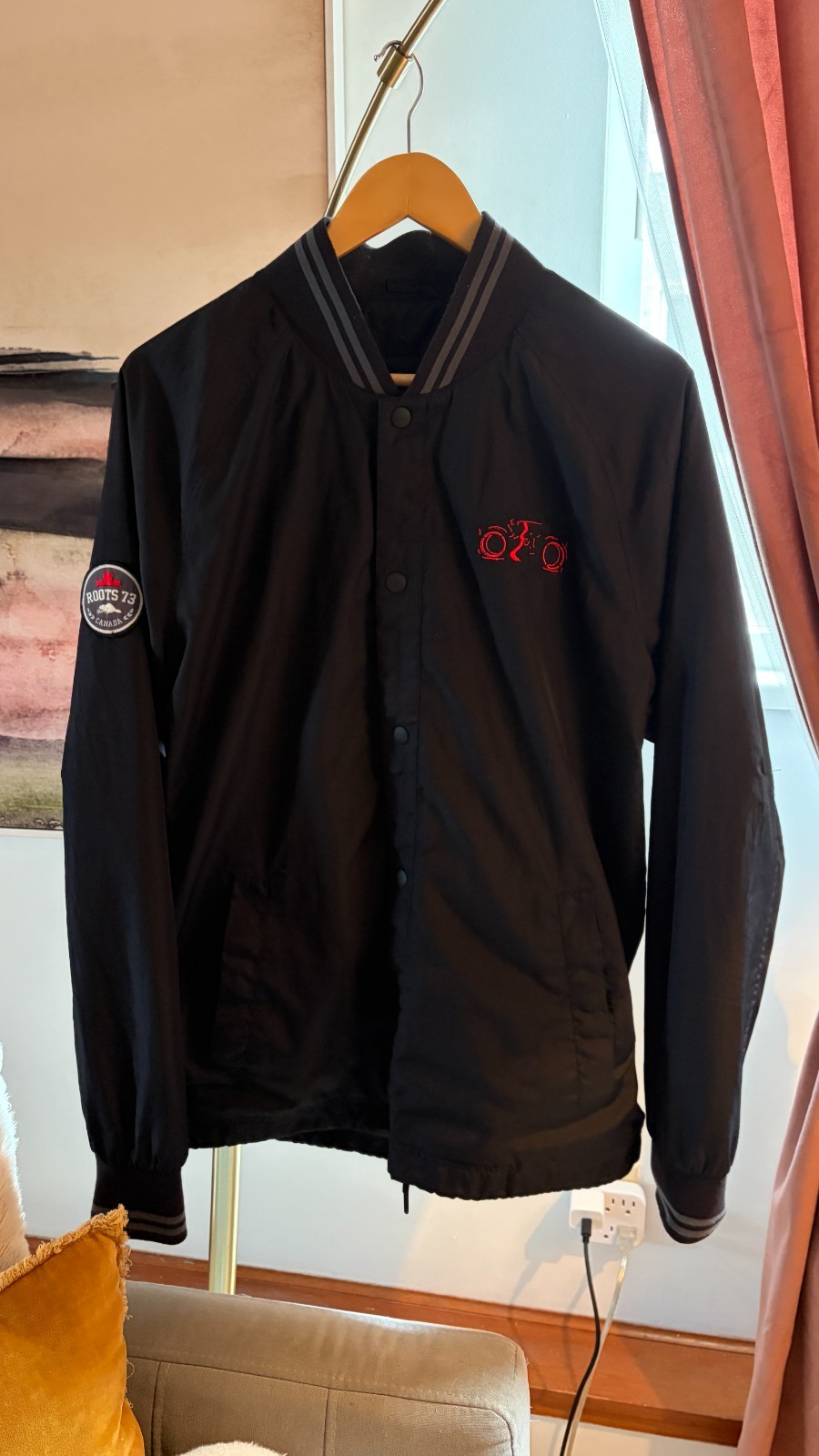 Rare TRON: ARES (2025) Official Cast & Crew Jacket – Roots 73 (Size M) – Film Pr