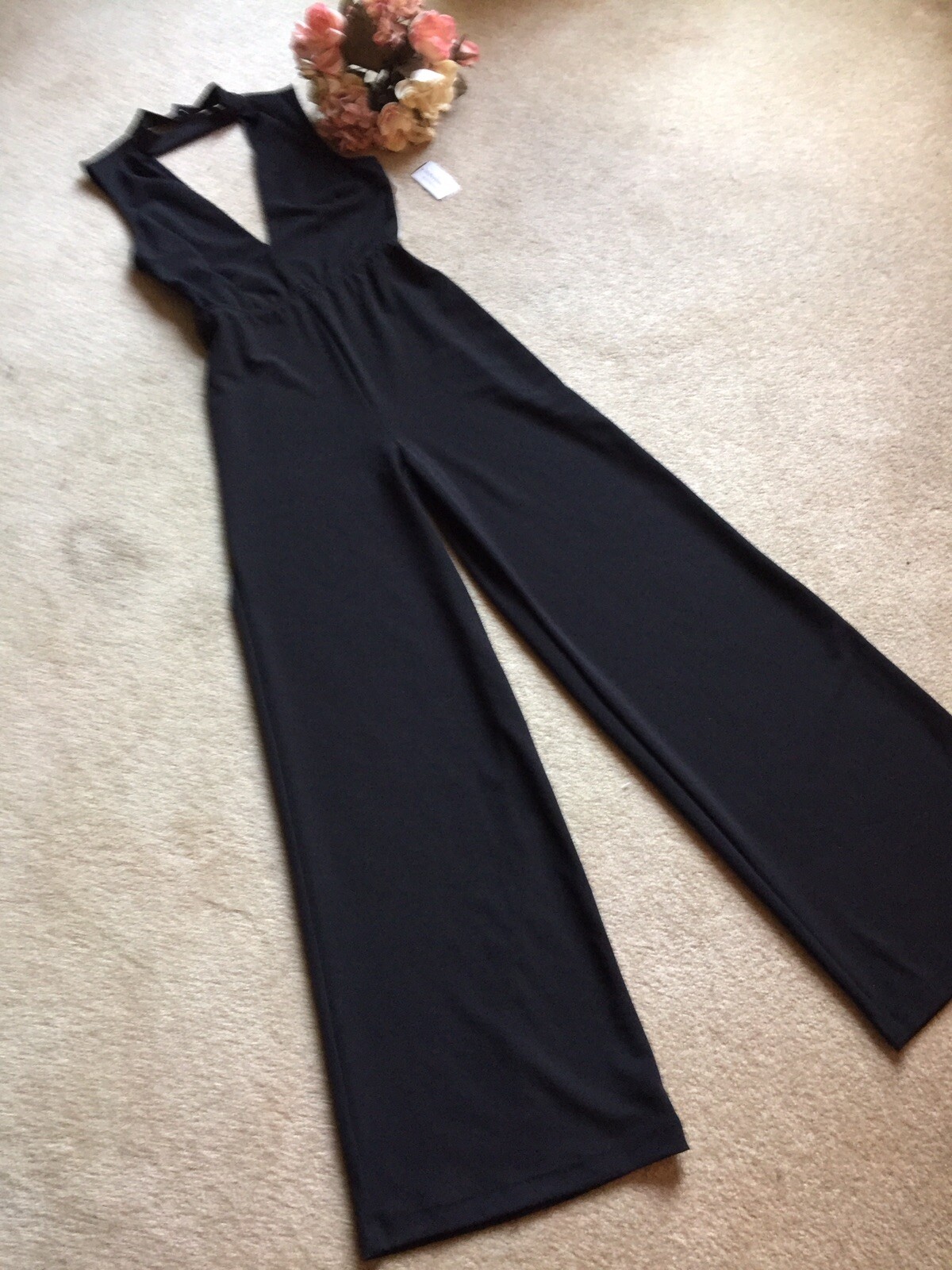 NWT Windsor Black  Jumpsuit ~~Size L~~ Long~~