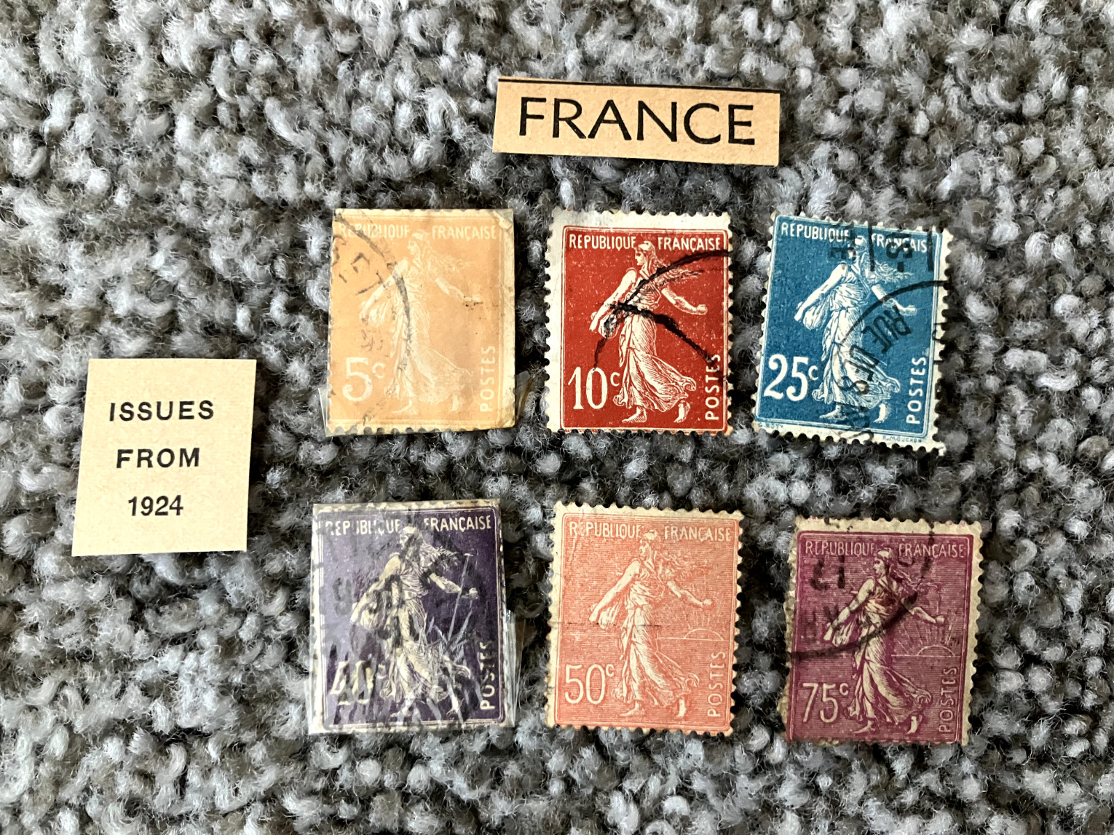 France Stamps - Set of 6 - 1924 - Standing woman - Red, Blue, Yellow - French