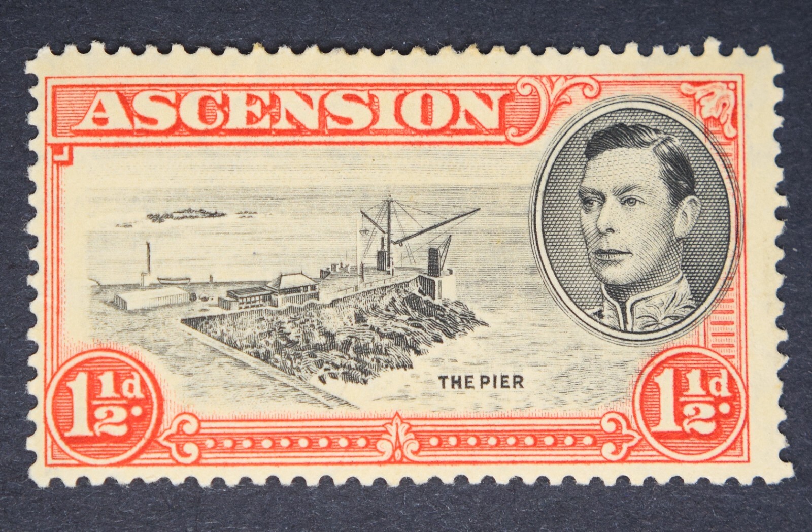 ASCENSION SG40a 1938 KGVI 1½d Black & Vermilion, P13½, Davit Flaw, M.Mint C.£400