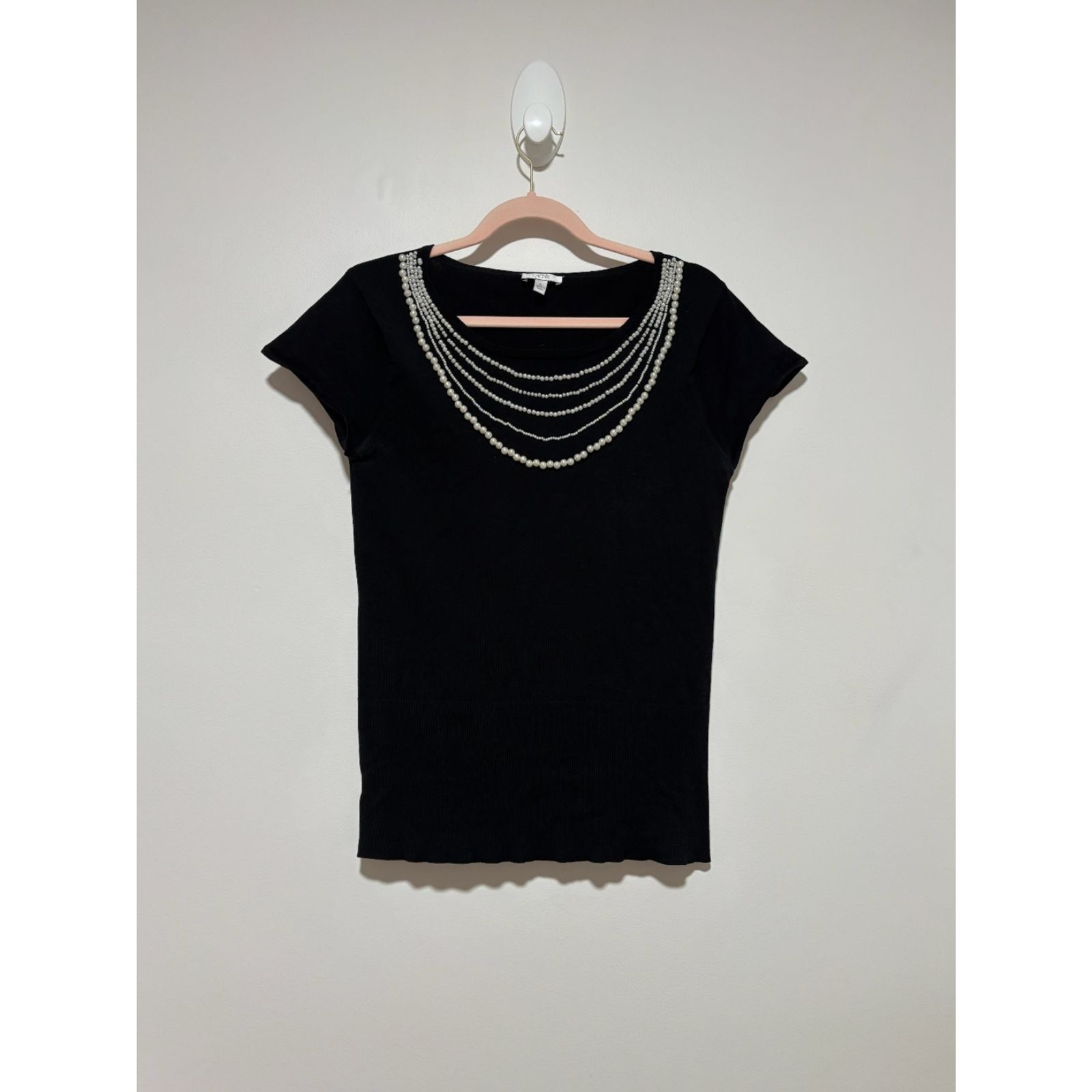Cache Black Top With Pearl Necklace