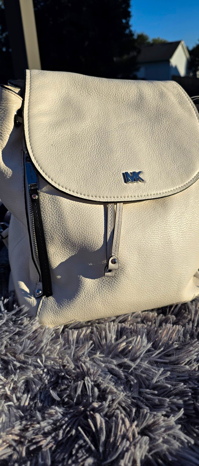 Michael Kors White Pebbled Comuter Backpack Drawstring/Magnetic,  Strap