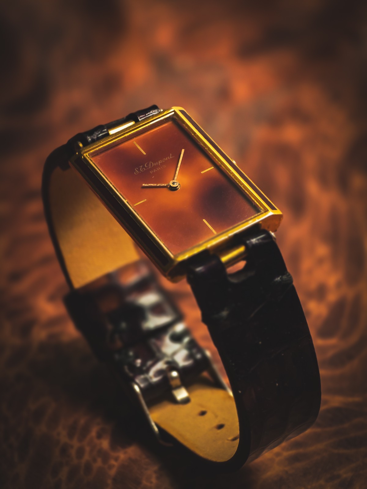 S.T.Dupont Lacque de Chine Vintage Rare Swiss Quartz Goldplated Handmade straps S.T.Dupont Lacque de Chine Vintage Rare Swiss Quartz Goldplated Handmade straps
