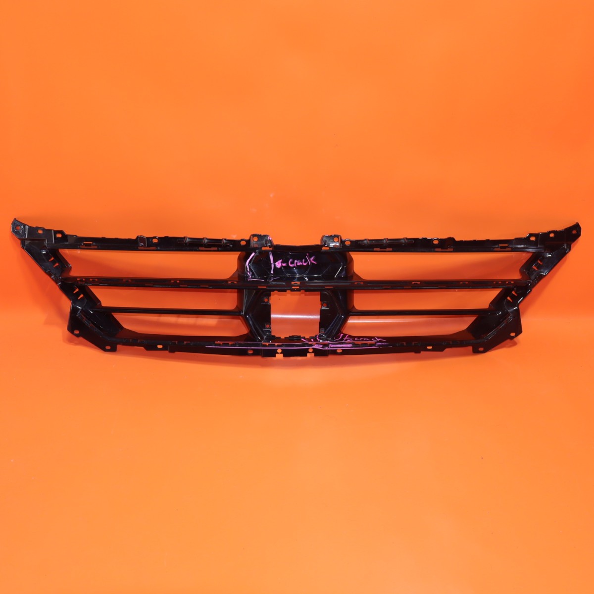 LAMBORGHINI URUS GRILLE UPPER 2019 2020 2021 4ML807639G OEM DAMAGED