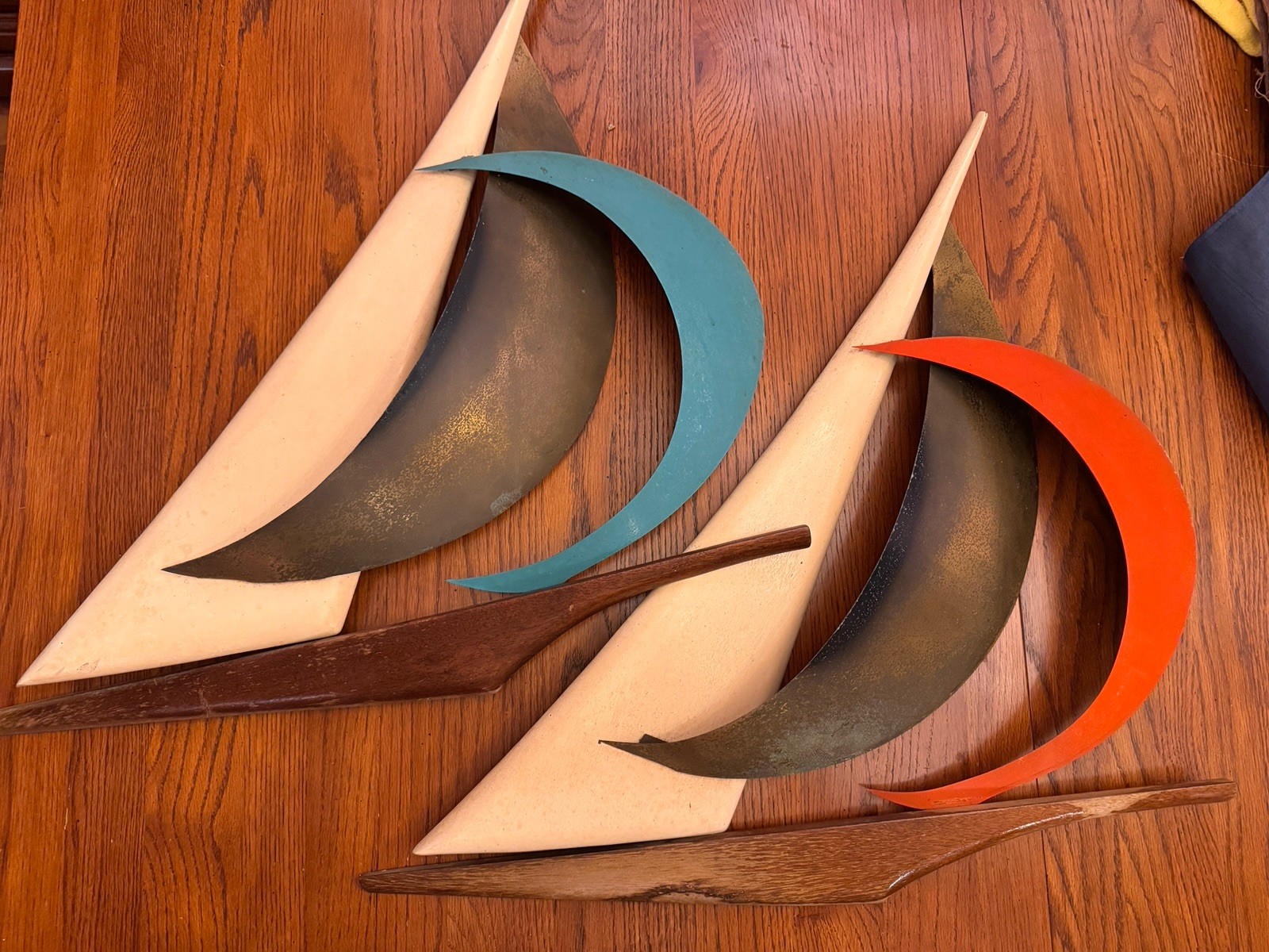 MCM Vintage Teak/Brass Masketeers Sailboat Pair: Wall Art Decor MCM Vintage Teak/Brass Masketeers Sailboat Pair: Wall Art Decor