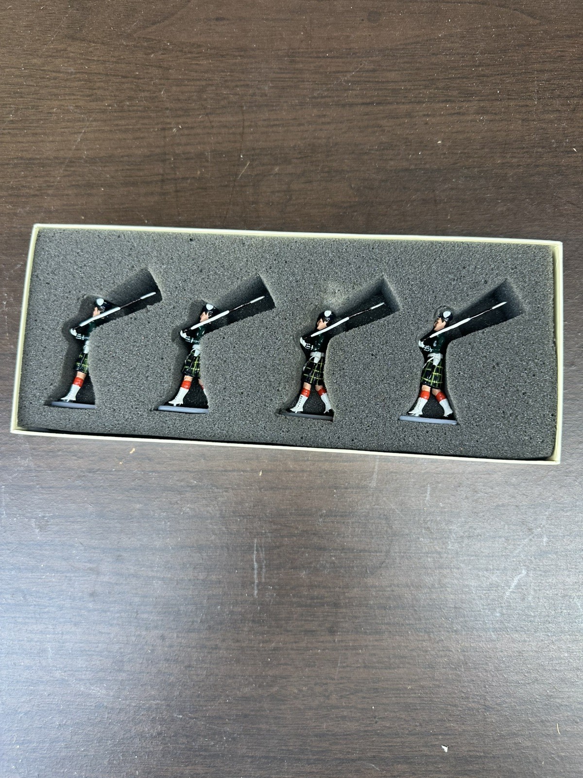 W. Britain 40309 Golden Jubilee Gordon Highlanders Escort Set Of 4 Miniatures