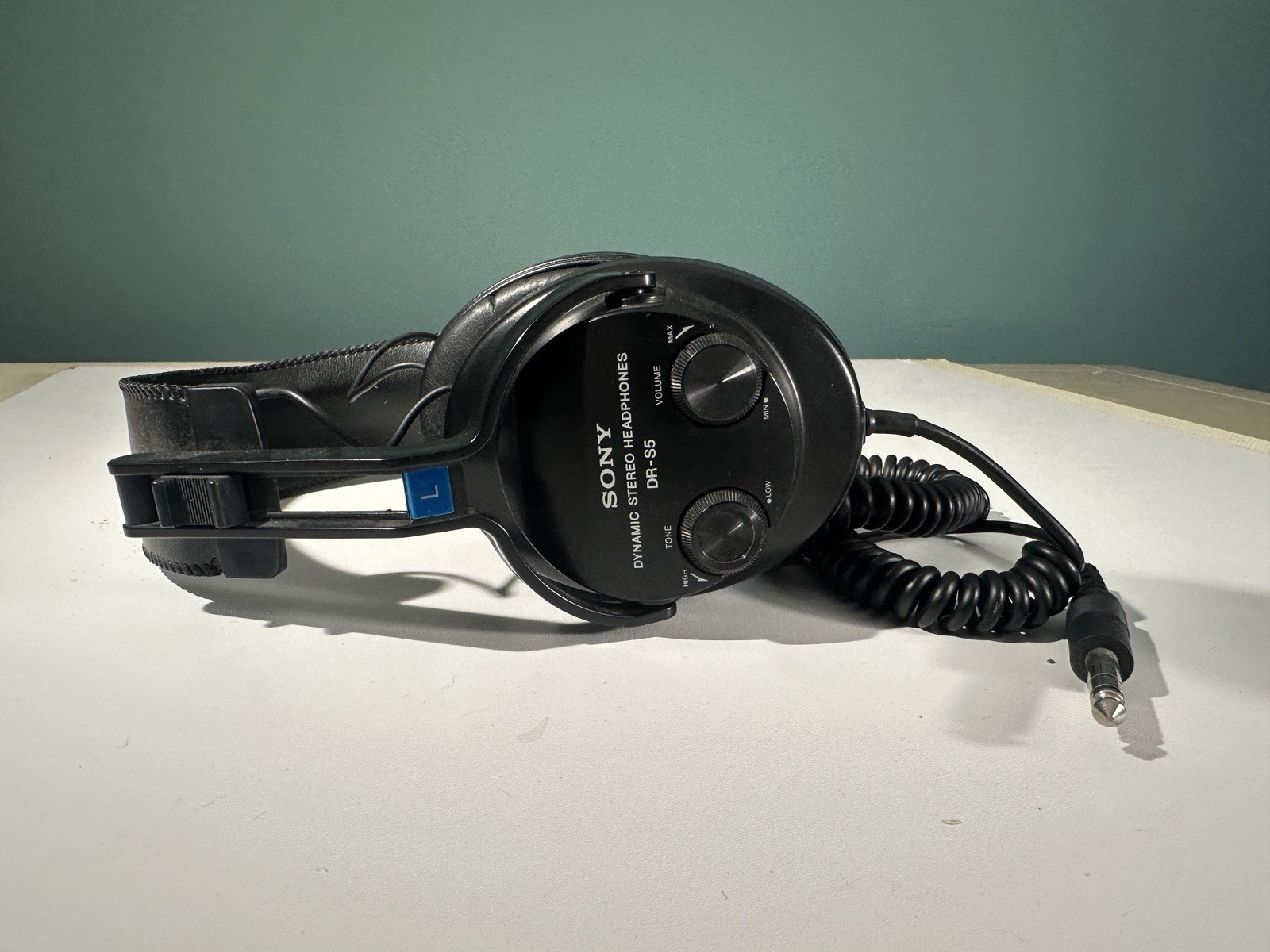Sony Studio Headphones DR-S5 tested