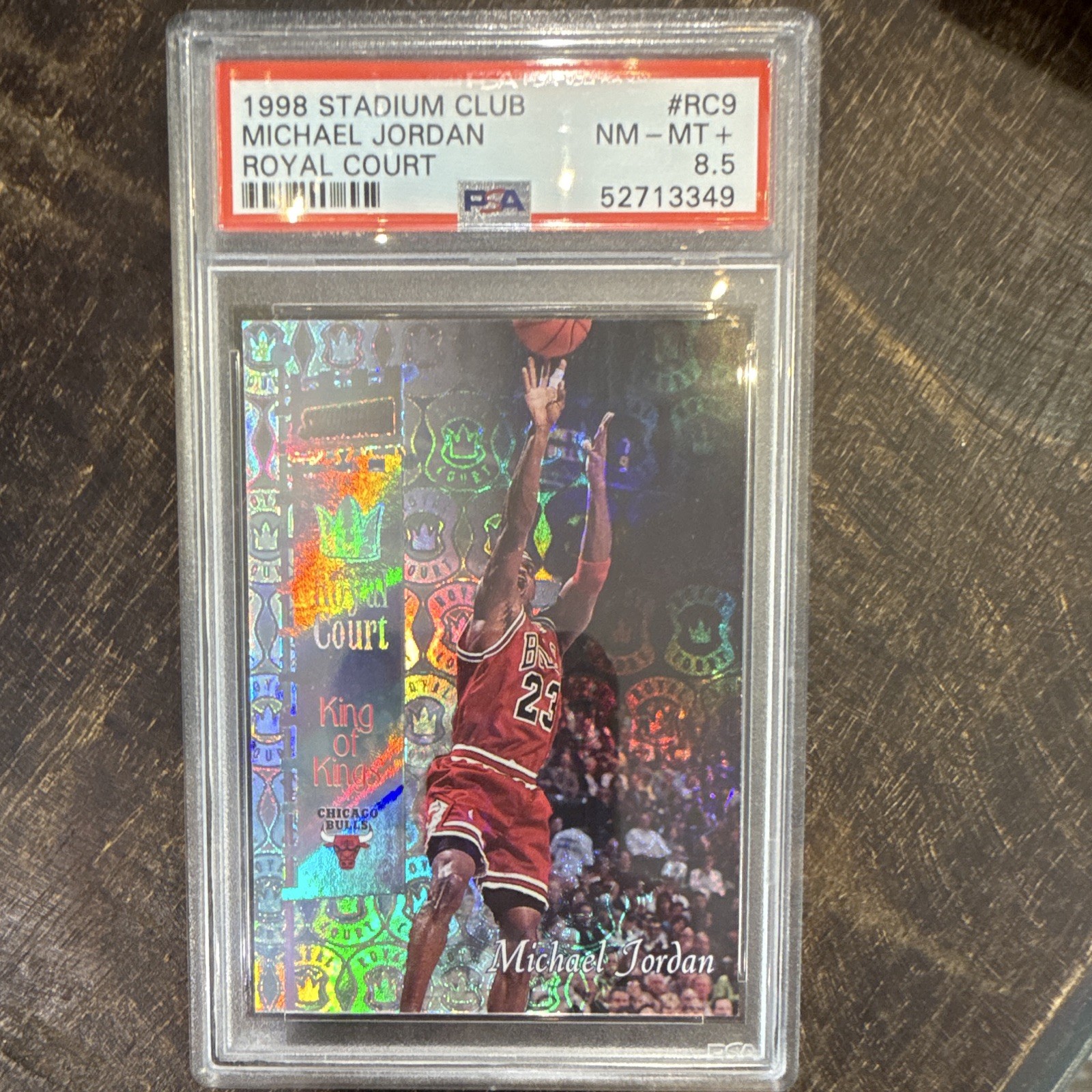 Topps 1998-99 Stadium Club Royal Court Michael Jordan #RC9 PSA 8.5 Bulls Topps 1998-99 Stadium Club Royal Court Michael Jordan #RC9 PSA 8.5 Bulls