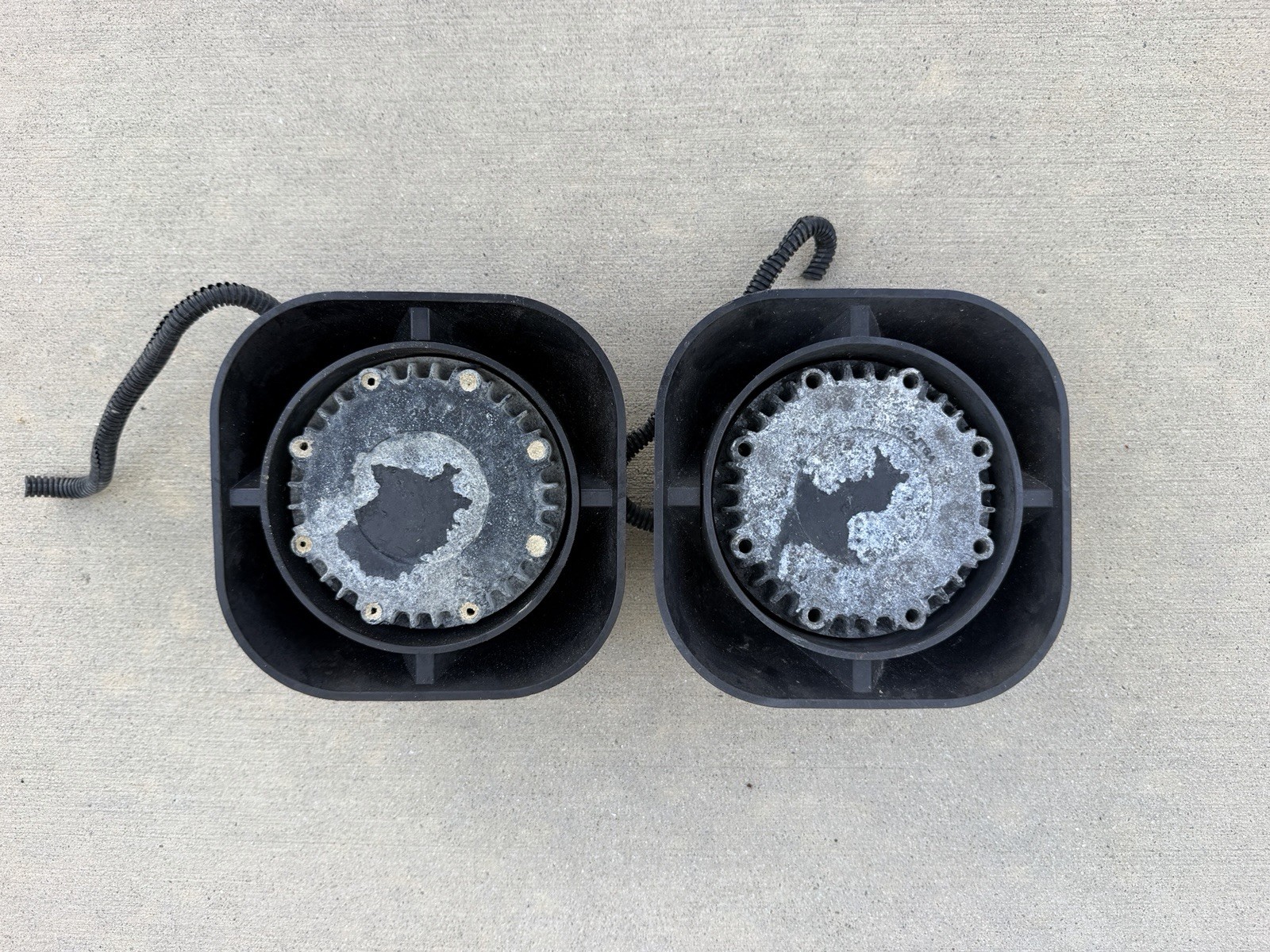 Lot Of 2 Whelen SA315P Speakers - 100 Watt - Tested - No Brackets