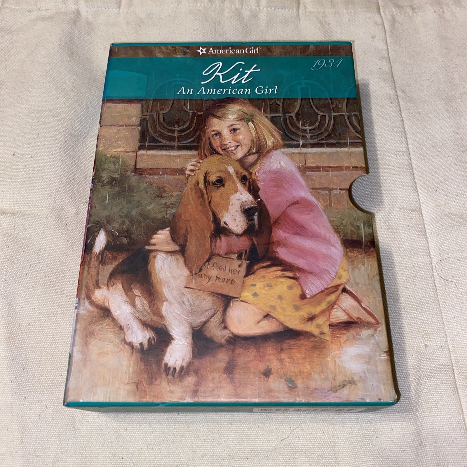 Kit: An American Girl Set of 6 Paperback Books with Slipcase Kit: An American Girl Set of 6 Paperback Books with Slipcase