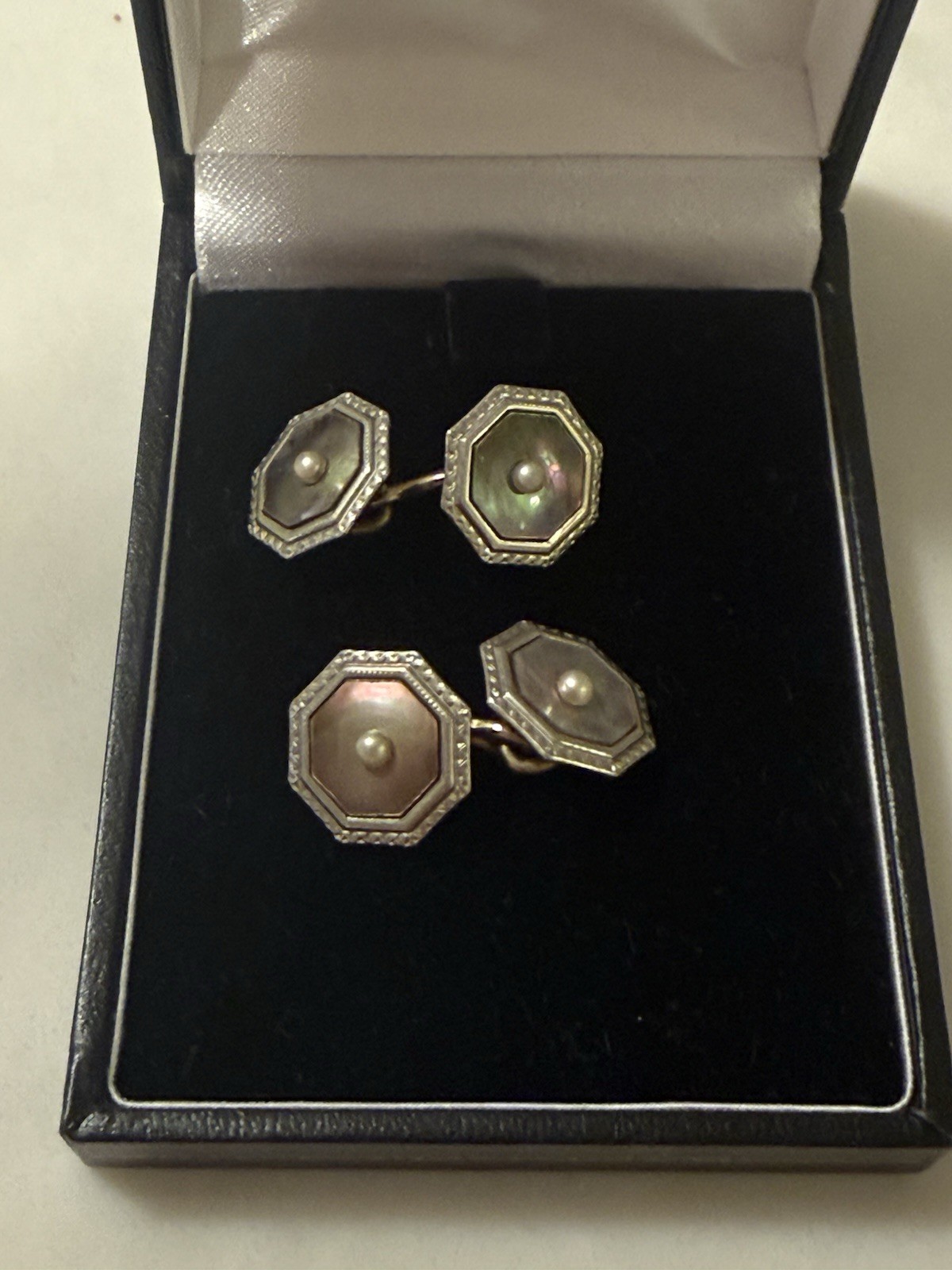 Vintage Krementz Mother Of Pearl With Small Pearl Cuff Links Vintage Krementz Mother Of Pearl With Small Pearl Cuff Links