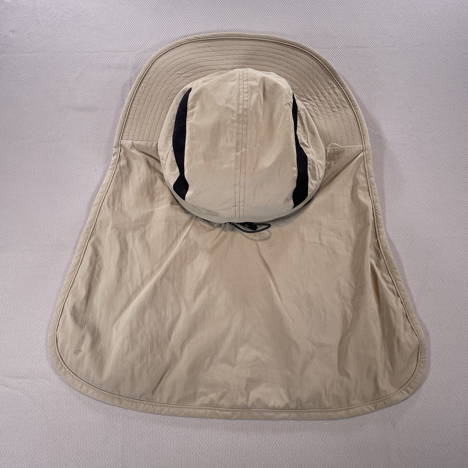 Tilley Ultralight Sun Hat Khaki Olive UPF 50+ Neck Cape Size Large Tilley Ultralight Sun Hat Khaki Olive UPF 50+ Neck Cape Size Large