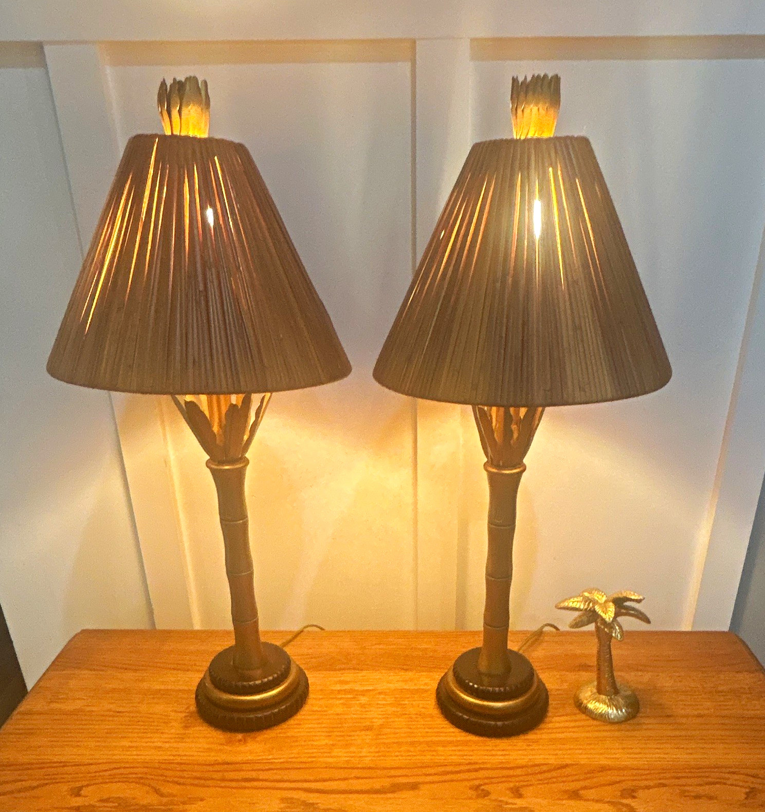 Vintage Mid-Century Hollywood Regency Brass Palm Tree & Bamboo Table Lamps