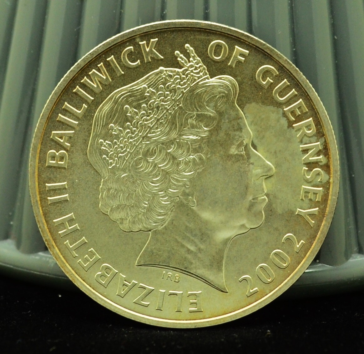 2002 Guernsey One Pound -92.5% Silver KM#142