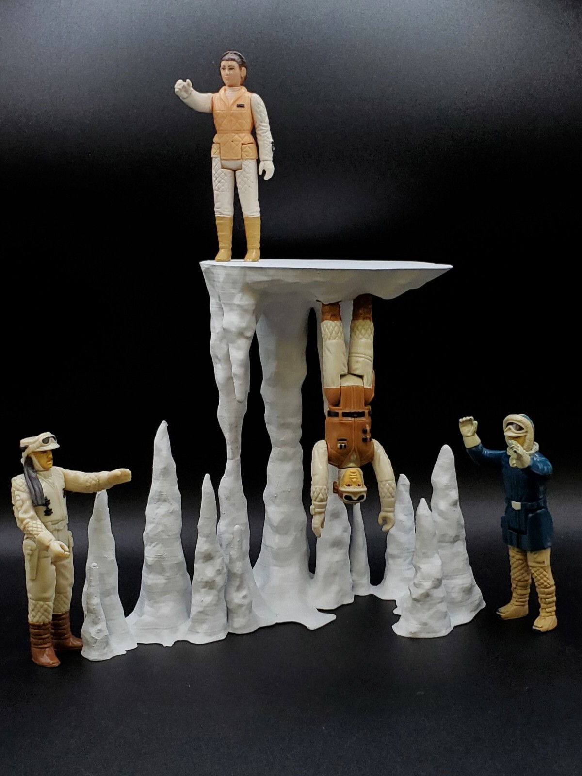 CUSTOM HOTH WAMPA CAVE PLAYSET for 3.75