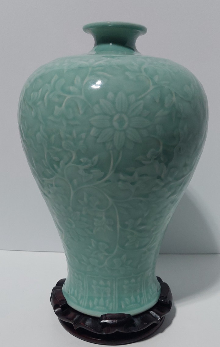 Chinese Qing Qianlong Mark Tianqing Blue Glazed Body Porcelain Vase 12 1/2” Tall