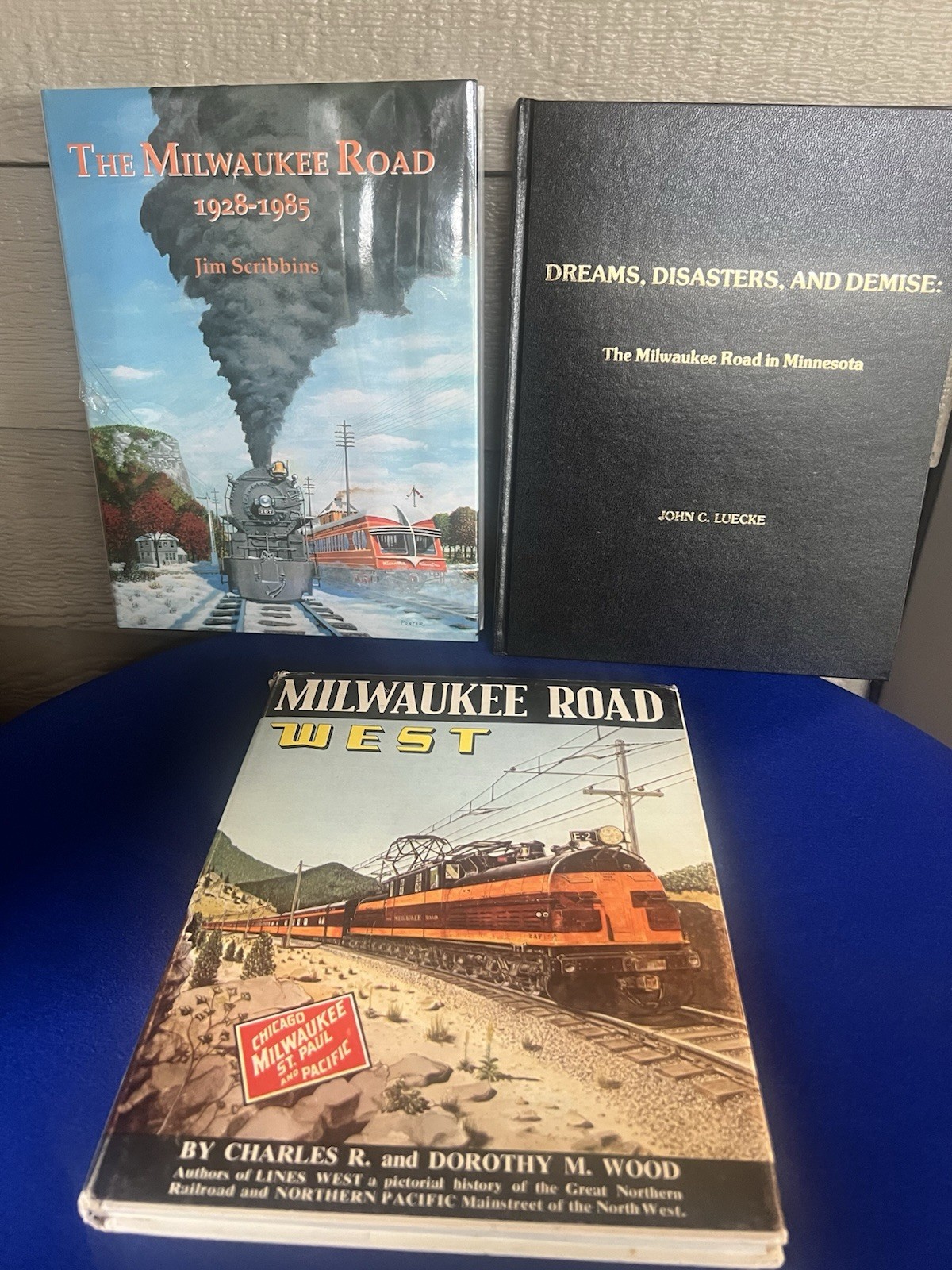 3 Vintage Milwaukee Road Railway Railroad Minnesota Hardcover History Books Nice 3 Vintage Milwaukee Road Railway Railroad Minnesota Hardcover History Books Nice
