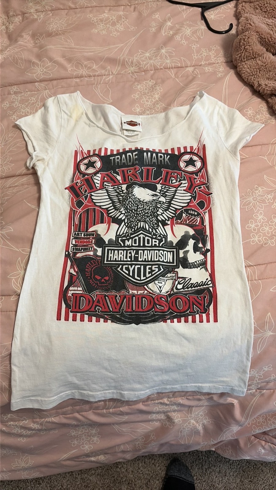 Vintage Harley-Davidson Biker Skull Graphic T-Shirt Vintage Harley-Davidson Biker Skull Graphic T-Shirt