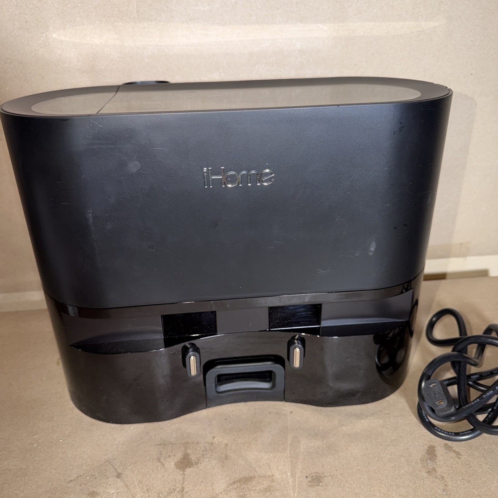 iHome Auto Empty Base IHAEB1-BLK
