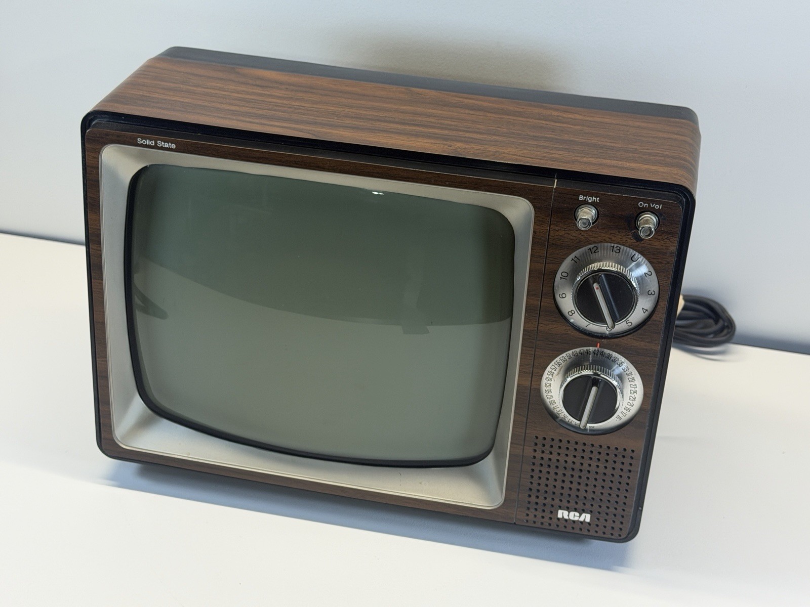 Vintage RCA 12\