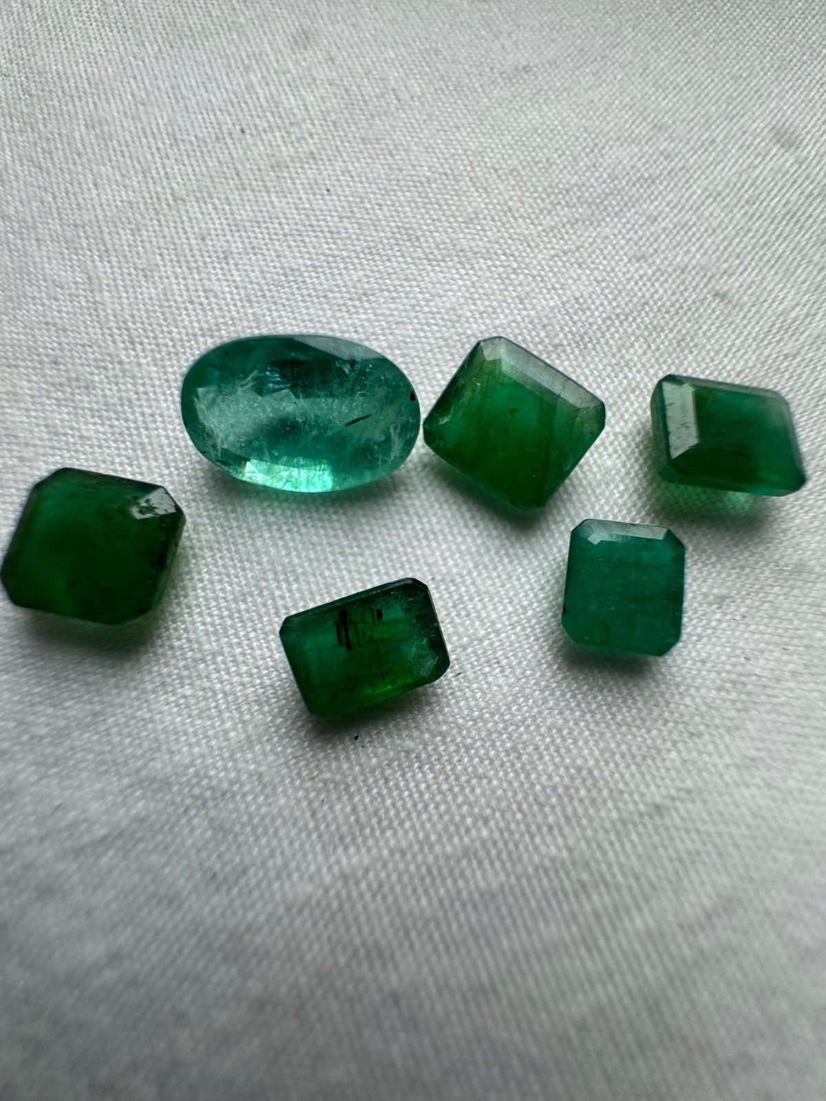 Natural Emeralds 5.20CT Zambian Emerald Lot Vivid Green Emeralds 5.2CT Gem Lot