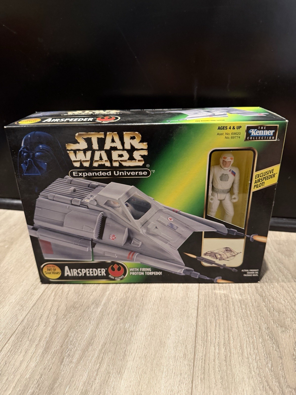 1997 Kenner Star Wars Air Speeder Expanded Universe With Pilot - Factory Sealed 1997 Kenner Star Wars Air Speeder Expanded Universe With Pilot - Factory Sealed