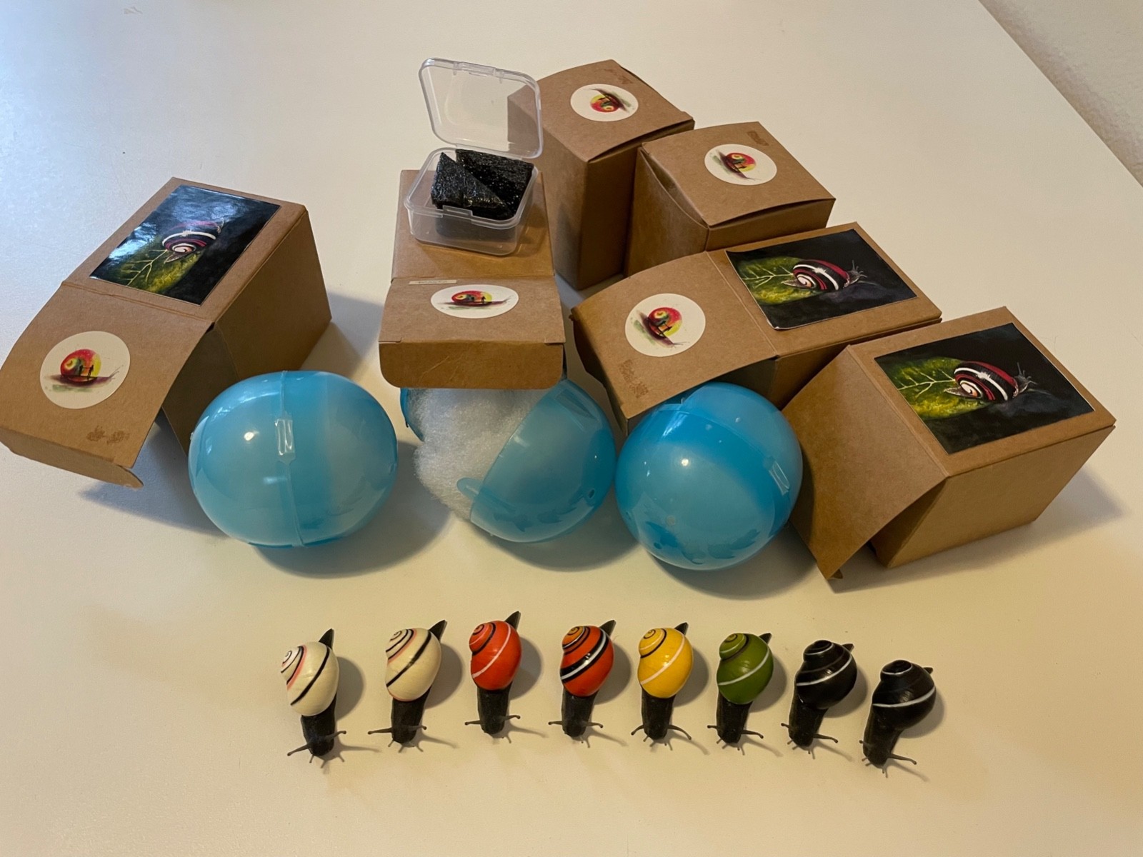 EXTREMELY RARE - Polymita Picta Snail Toy Figurines - Nirvana Studio 涅槃自然工作室
