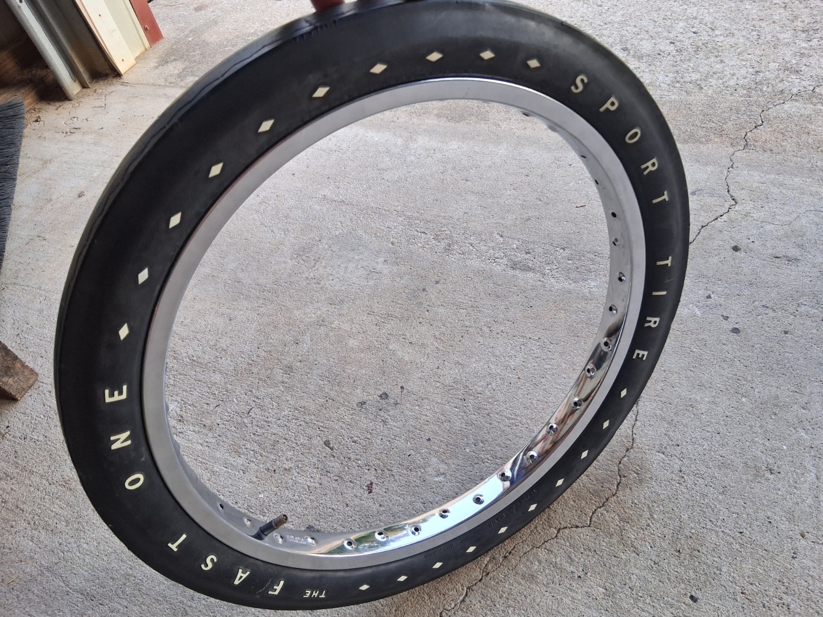 NOS Vintage AMF The Fast One Rear Slick 20x2.125 Ready to be Mounted 
