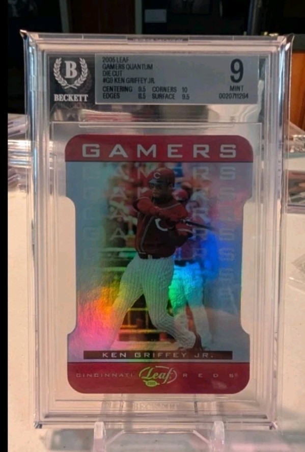 2005 Leaf Gamers Ken Griffey Jr. Quantum Die-Cut /50 BGS 9 Mint Reds HOF 